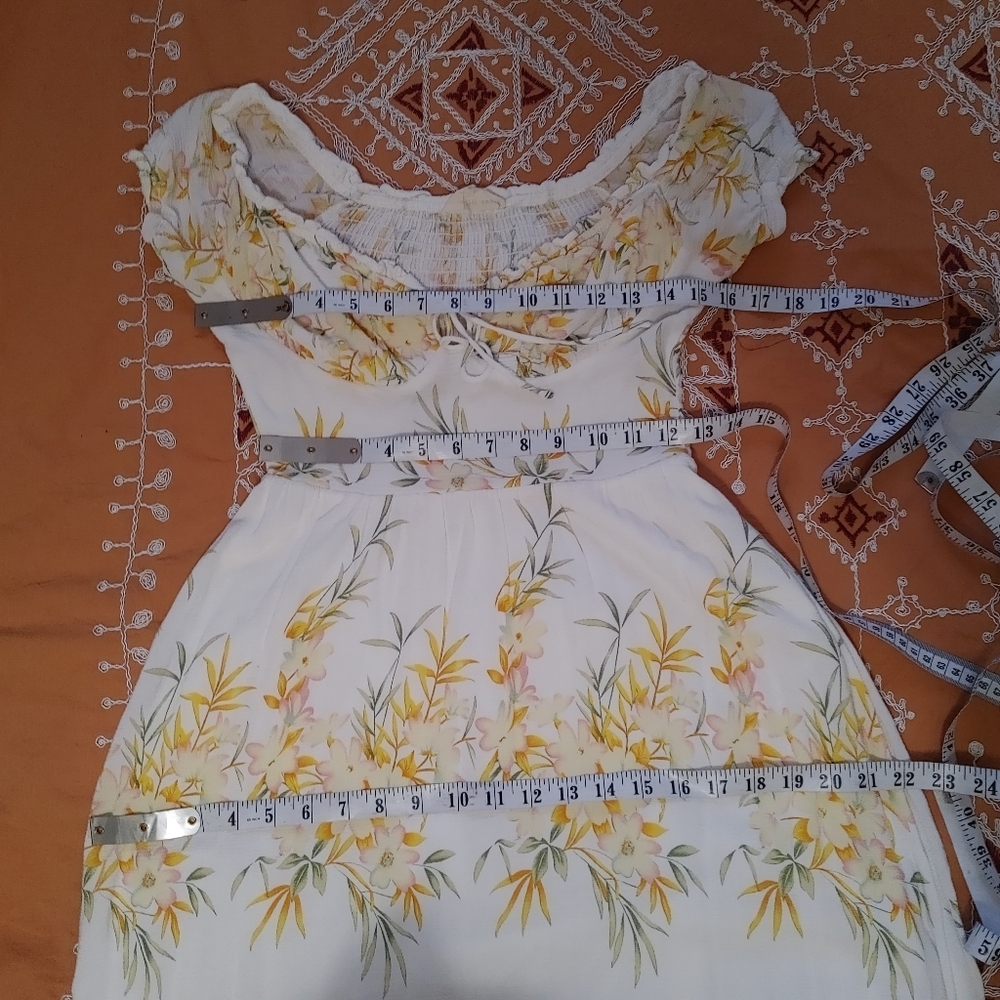Urban Outfitters Kiss The Sky Verseilles Dress M - Picture 14 of 15